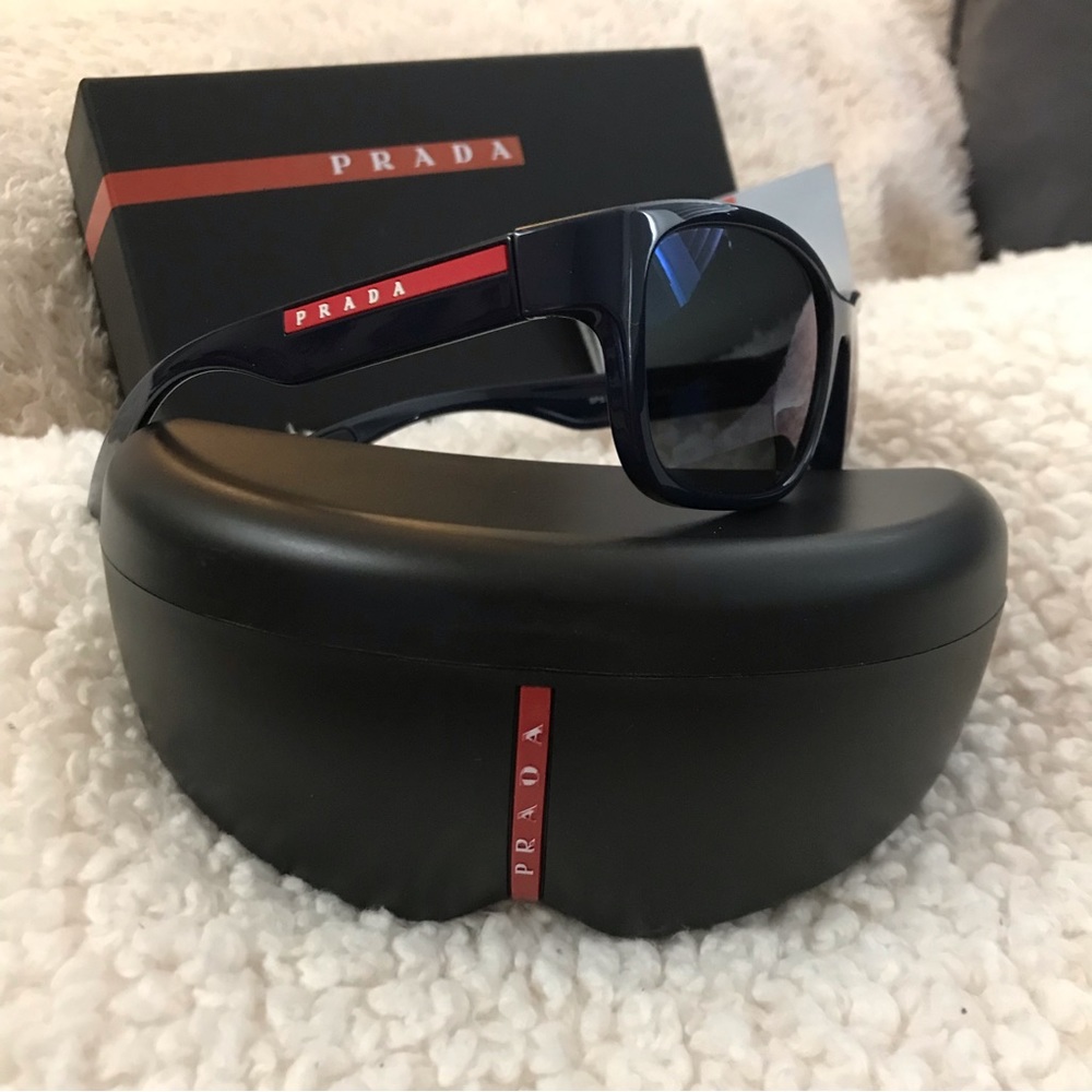 Authentic PRADA sunglasses for men NEW in case & gift set LUXURY BRAND GIFT